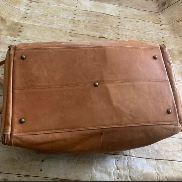 Large Brown Leather Duffle bag - Picture 4 of 4